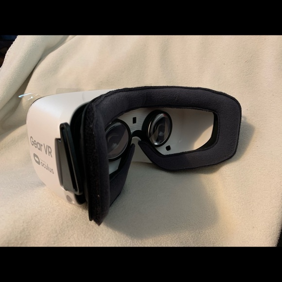 Samsung Gear VR - Picture 9 of 14